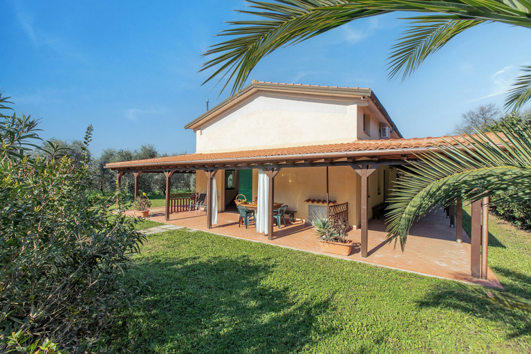 Exterior & Views 1, Relaxing Countryside Apartments Near Cecina Sea, Livorno