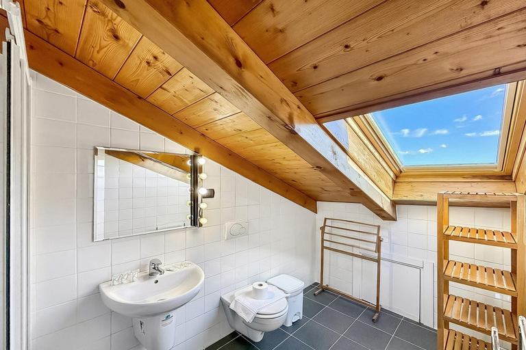 Bathroom 2, La Piazza Menaggio, Como