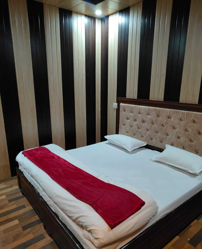 Room 5, Jay jyoti resorts & caffe, Rudraprayag
