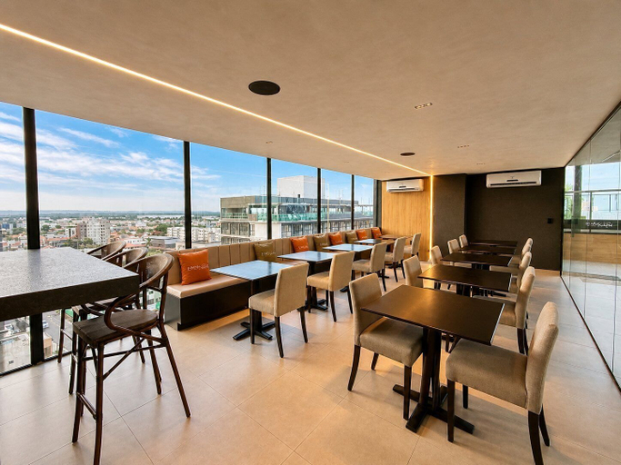 Dining 2, Emunah Flat Luxo Cabedelo  Rooftop, Cabedelo