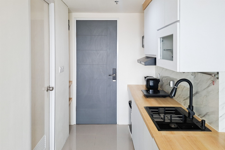 Others 4, Bright and Cozy Studio Room at Apartment Samesta Mahata Serpong By Travelio, Tangerang Selatan