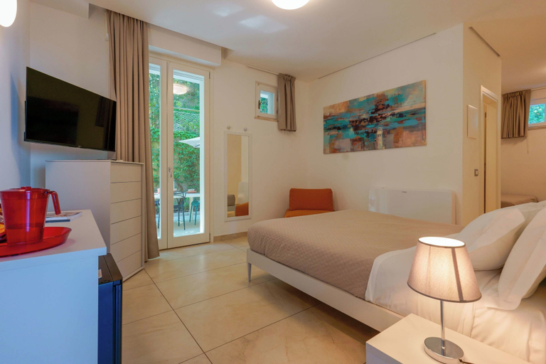 Bedroom 5, Le Relais du Lierre, Ancona