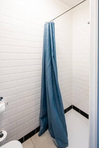 Bathroom 3, The ASH, Antwerpen