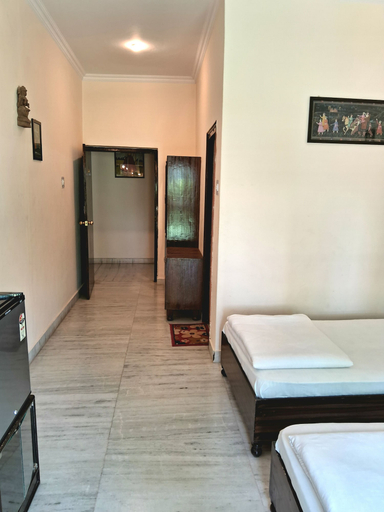 Room 2, Hotel Ganesha, Chhatarpur
