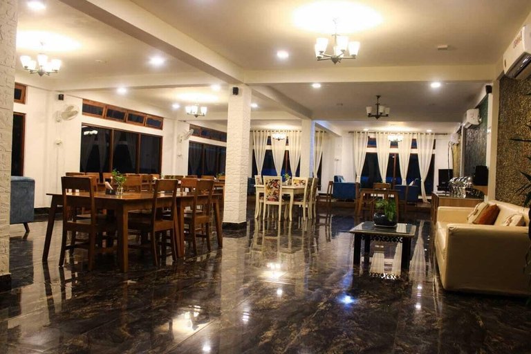 Dining 3, Peridott inn, Alipurduar