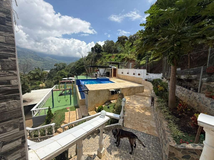 Terrace/patio 3, Finca Los Laureles, Girardota