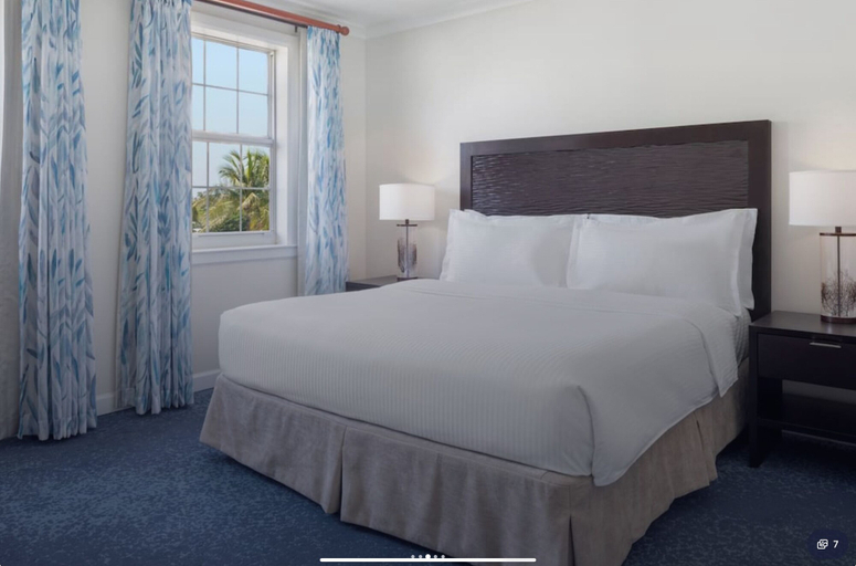 Room 5, Harborside Resort Atlantis