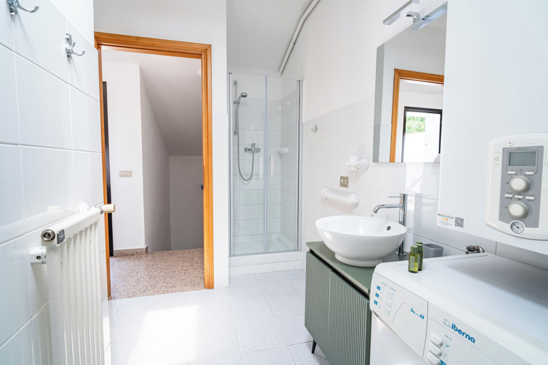 Bathroom 5, Aromatika b&b affittacamere, Ravenna