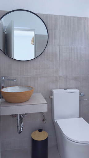 Bathroom 4, Aloni Ios, South Aegean