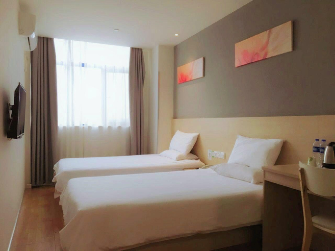 Bedroom 2, Hi Inn Shanghai Hongqiao Railway Station, Shanghai