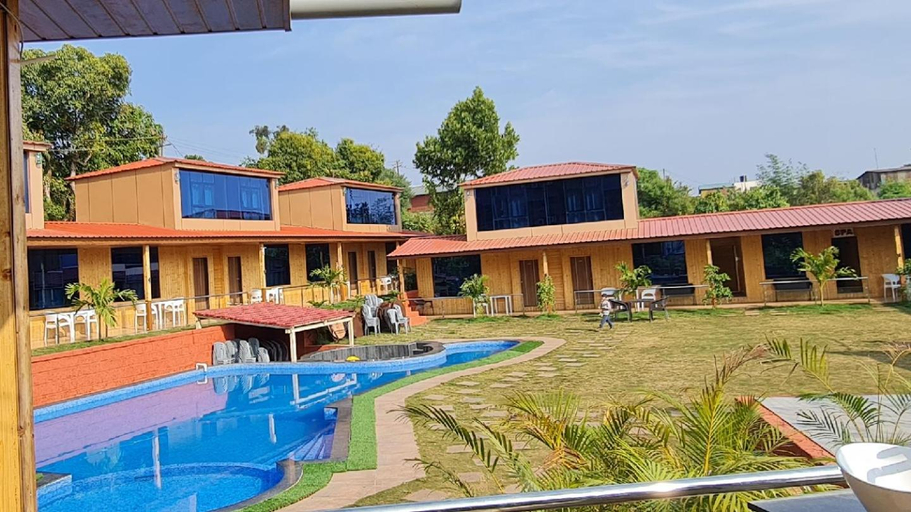 Sport & Beauty 5, Arya Resort And Spaa, Satara