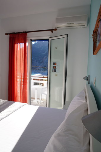 Bedroom 2, Gigilos, Crete