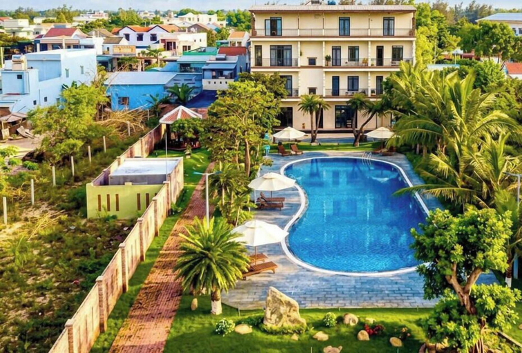 Pool 5, An Velora Boutique Hotel, Da Nang