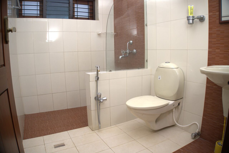 Bathroom 5, Vayal Varam Private Villa Peaceful Nature Stay Kollam, Kollam