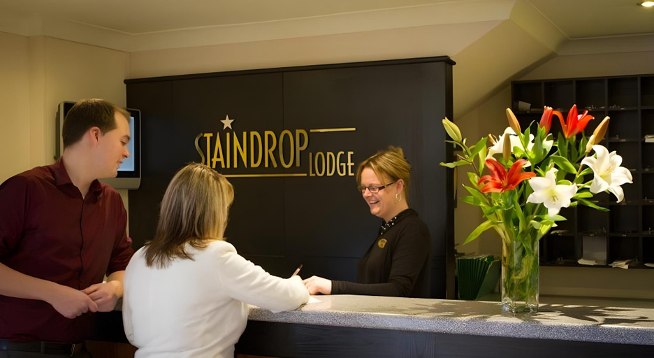 Public Area, Staindrop Lodge Hotel, Sheffield
