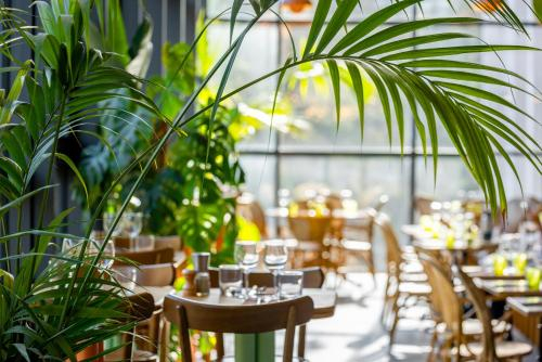 Food & Drinks 1, The People - Paris Marais, Paris