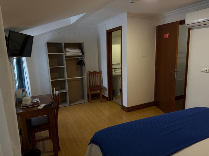 Bedroom 2, Hospedaria Insular, Ponta Delgada