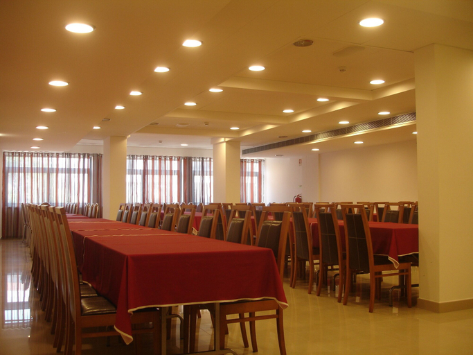 Restaurant, Hotel 13 de Outubro by Umbral, Ourém