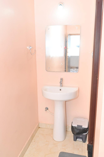 Bathroom 3, Mamatha Guest inn, Bellary