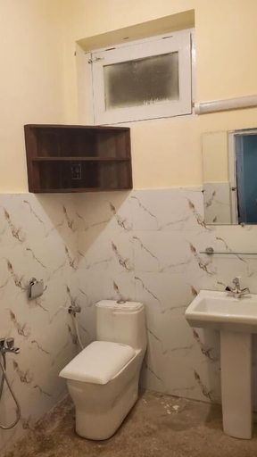 Bathroom 4, Ultar House Hotel, Northern Areas