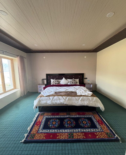 Room 4, Ostal Residency Pangong, Leh