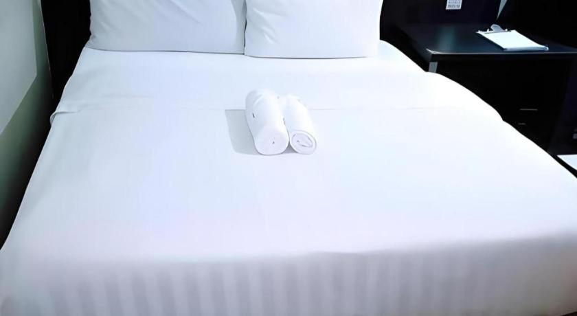 Bedroom 3, 900 Inn, Bintulu