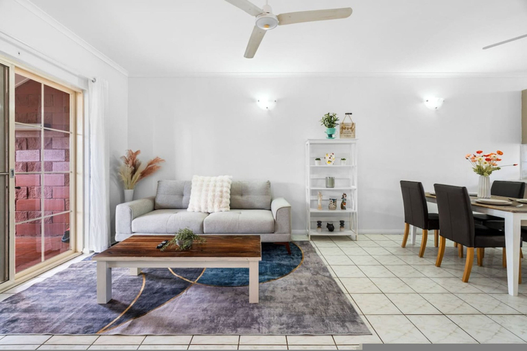 Room 3, Bright Cozy Apartment Central - Modern, Millner