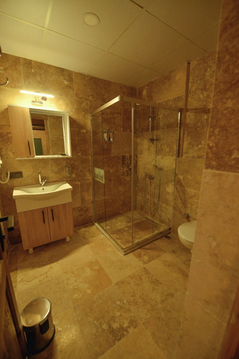 Bathroom 2, Balloon Street Cappadocia, Nevşehir