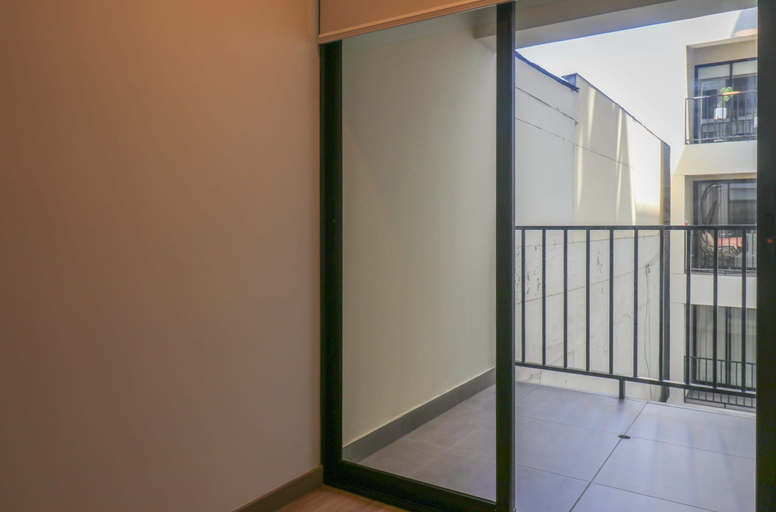 Room 5, w Trendy Cozy 2BR w Balcony in Miraflores, Lima
