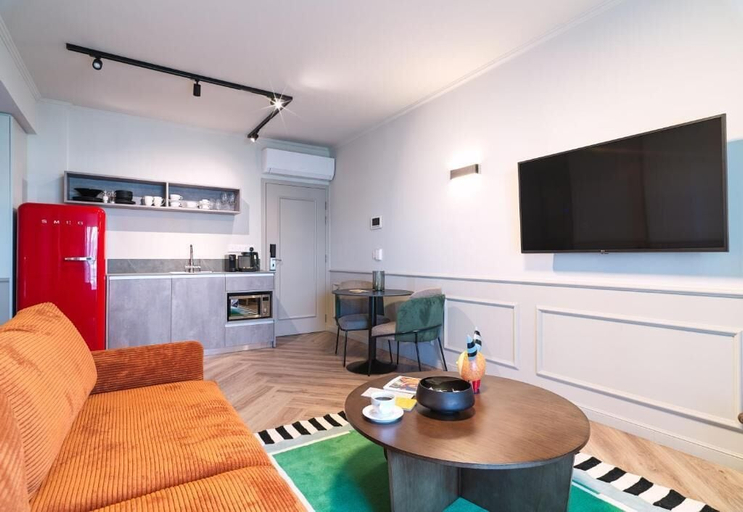 Living area 3, Maestro St Lazar Apartments, Larnaca