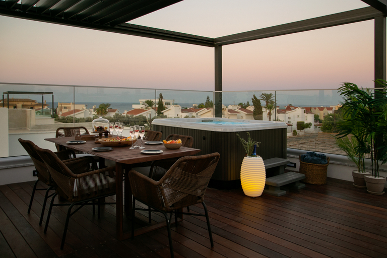 Food & Drinks 5, Louis Chris Le Mare Gold