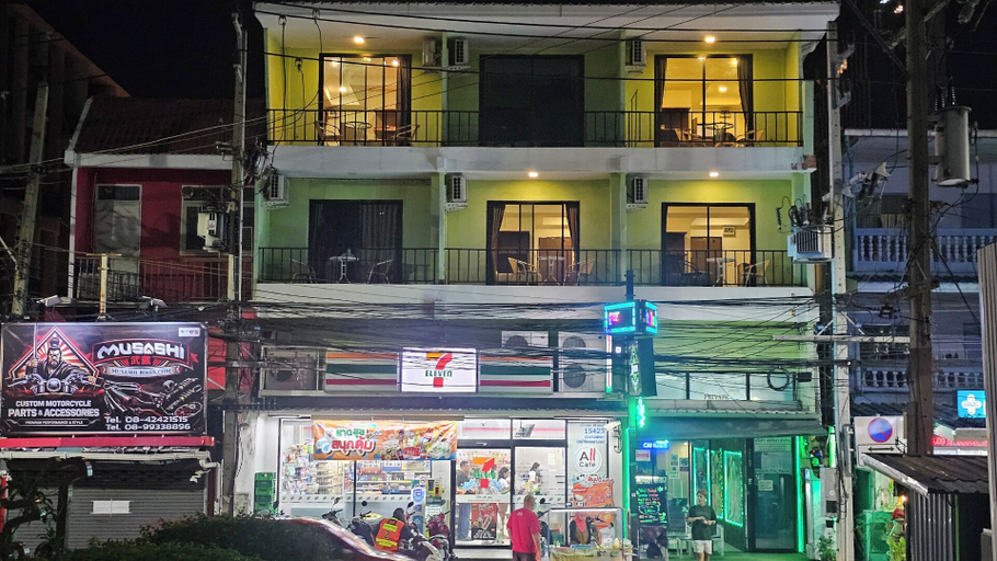 Primary image, Smyrna, Pattaya