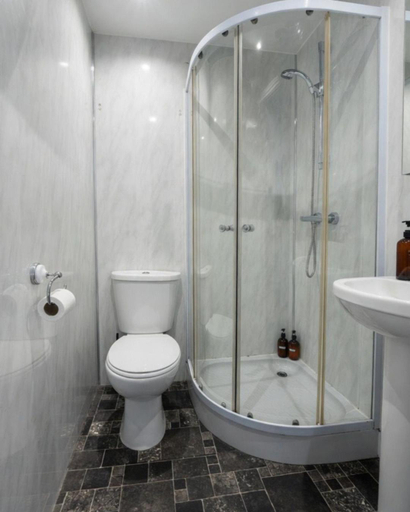 Bathroom, Hairy Lemon, Northumberland