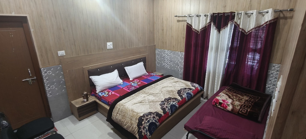 Room 2, Omji - Kalindi Seva Sadan, Uttarkashi