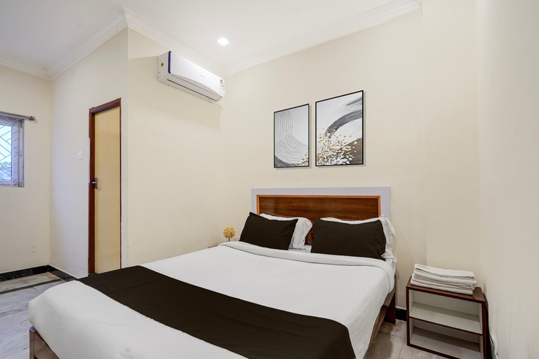Room 4, Townhouse Vellore Fort, Vellore