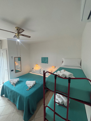 Bedroom 5, Hotel Dream, Rimini
