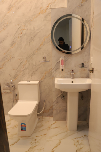 Bathroom 3, Krishneya Dham, Mathura