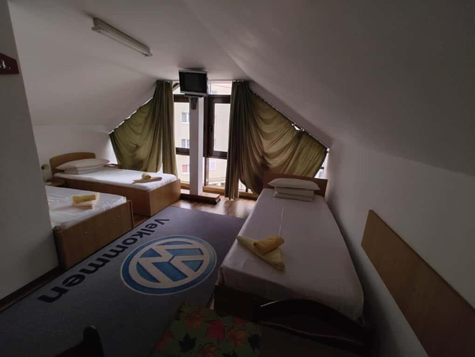 4, Hotel Tiver, Campia Turzii