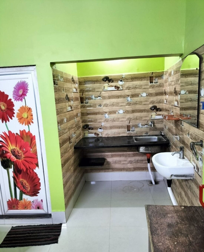 Bathroom 3, Gopal Bhawan, Puri