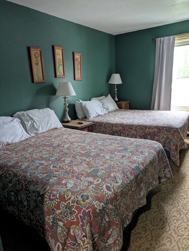 Room 4, Saint George Hotel, Kansas City