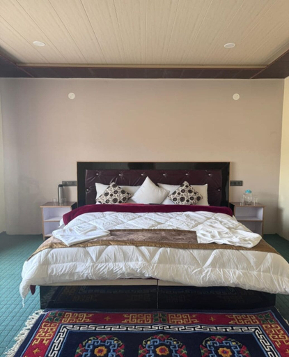 Room 3, Ostal Residency Pangong, Leh