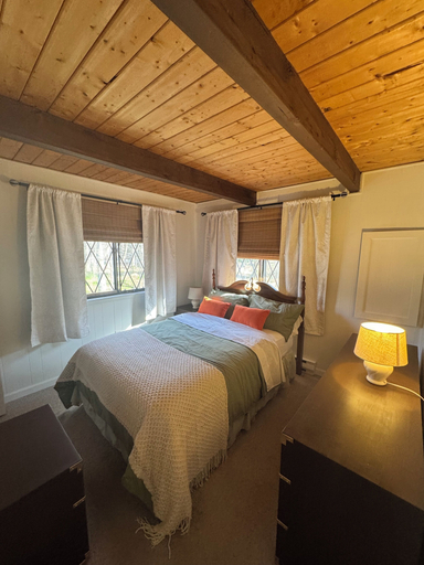 Bedroom 4, Quiet and Cozy Chalet Retreat - Renovated, Monroe