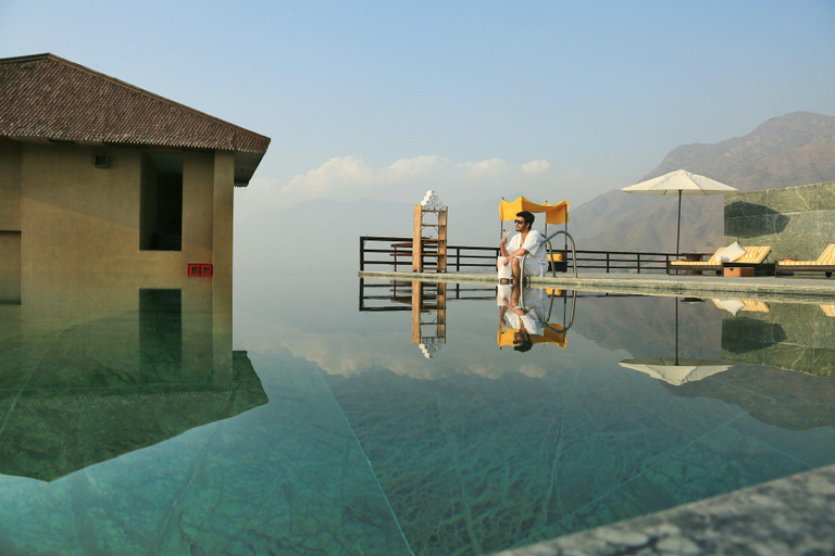 Sport & Beauty 2, Taj Dal View, Srinagar, Srinagar