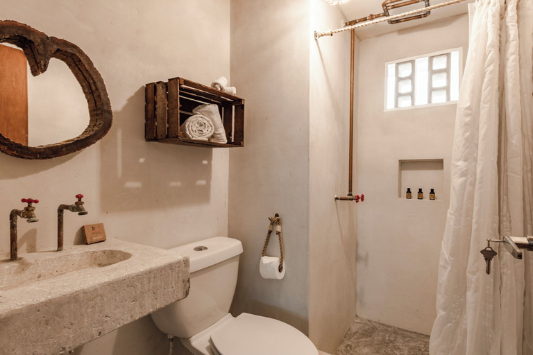 Bathroom 4, Ahava Hotel, Cozumel
