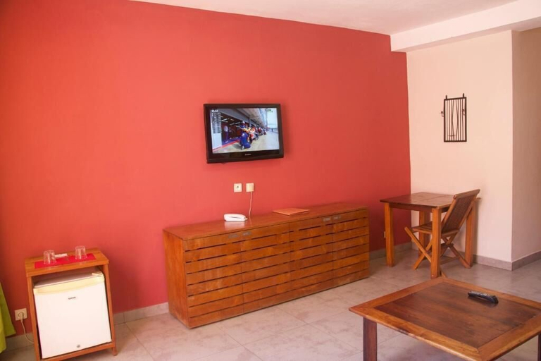 Others 5, Hotel Residence Sarimanok, Diana