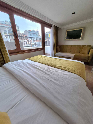 Bedroom 3, Taksim La Marino Hotel, Beyoğlu