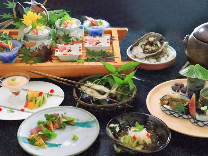 Food & Drinks, Kawakin, Tonami