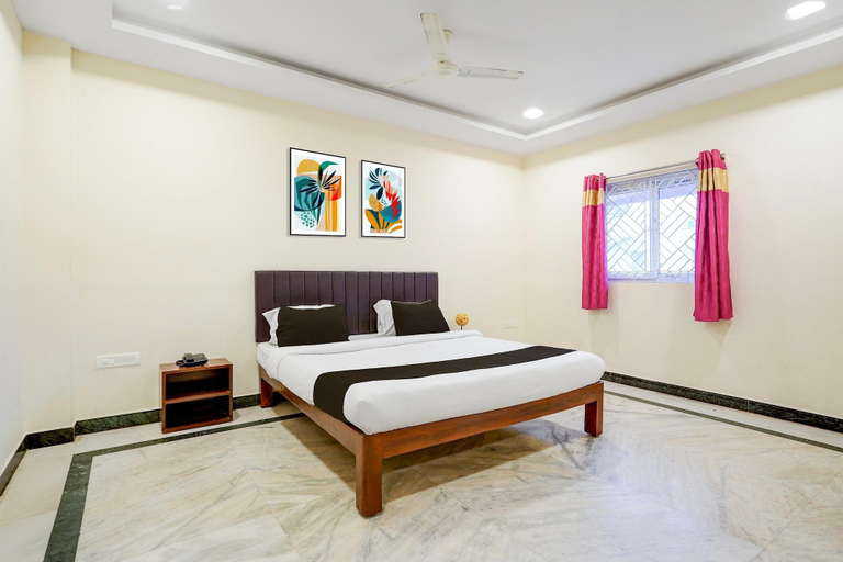 Room 2, Townhouse Vellore Fort, Vellore