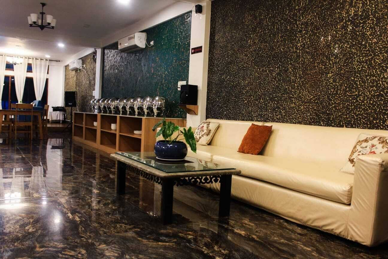 Interior 5, Peridott inn, Alipurduar