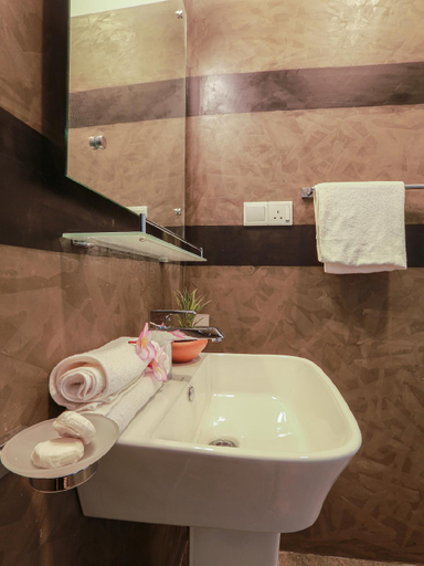 Bathroom 4, Sea View Villa, Hikkaduwa